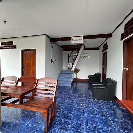 Pinks Bungalow Baan Tai Bagian luar foto