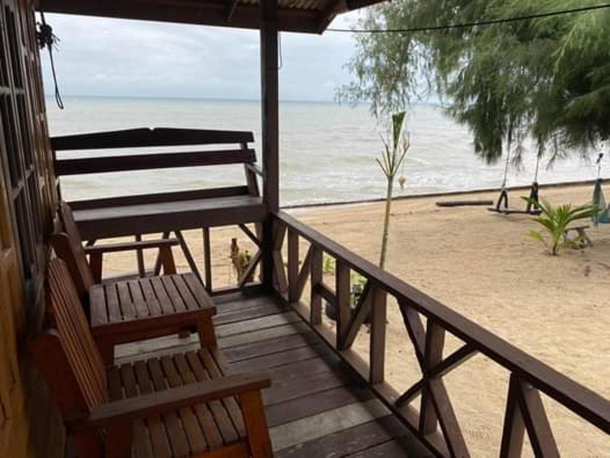 Pinks Bungalow Baan Tai Bagian luar foto