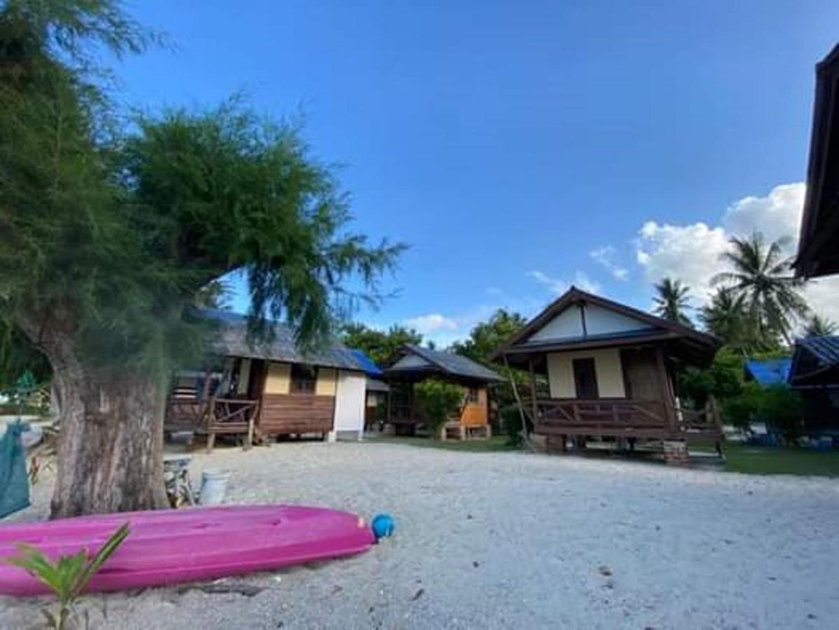 Pinks Bungalow Baan Tai Bagian luar foto