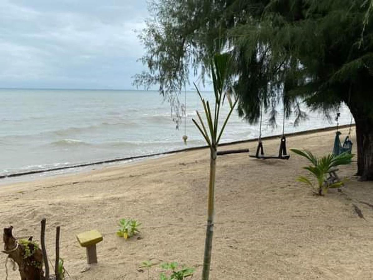 Pinks Bungalow Baan Tai Bagian luar foto