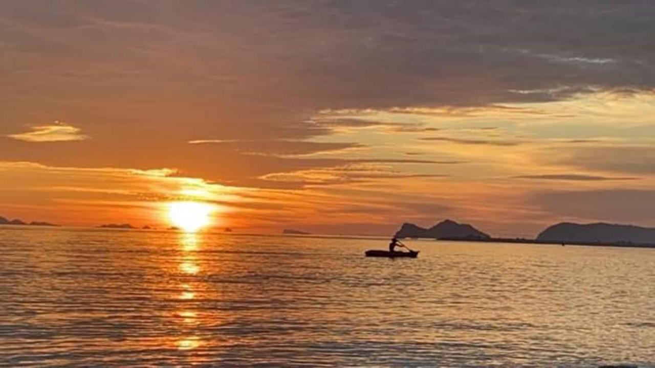 Pinks Bungalow Baan Tai Bagian luar foto
