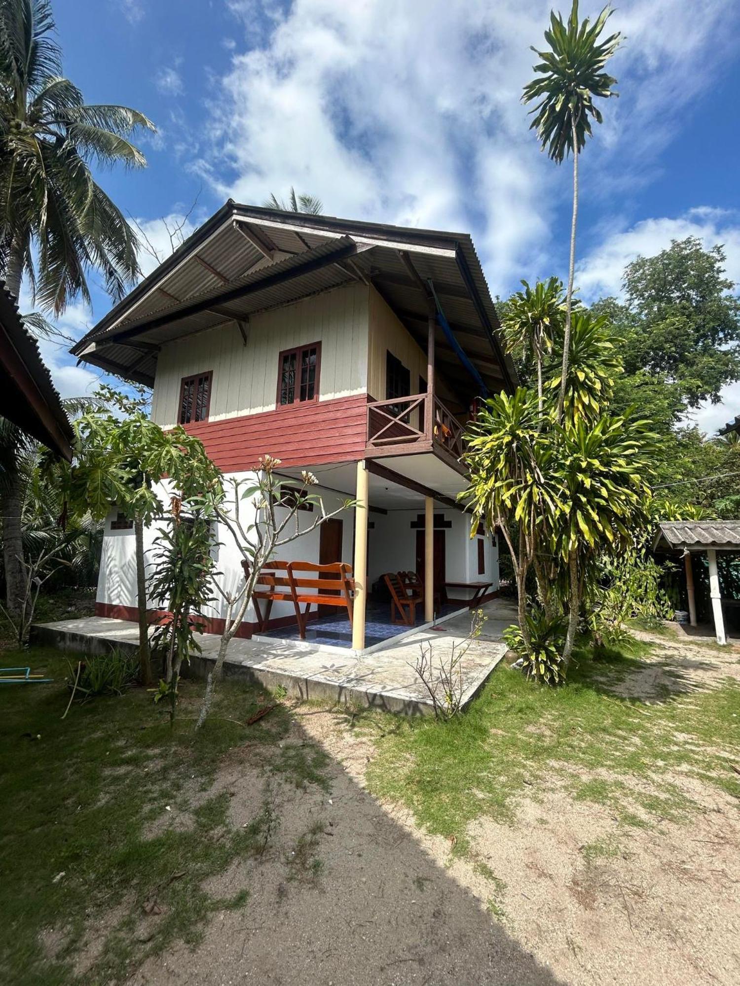 Pinks Bungalow Baan Tai Bagian luar foto