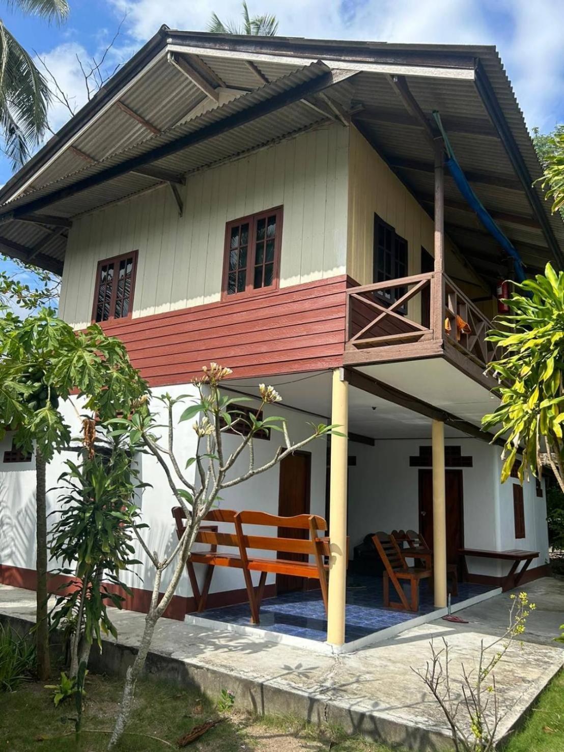 Pinks Bungalow Baan Tai Bagian luar foto