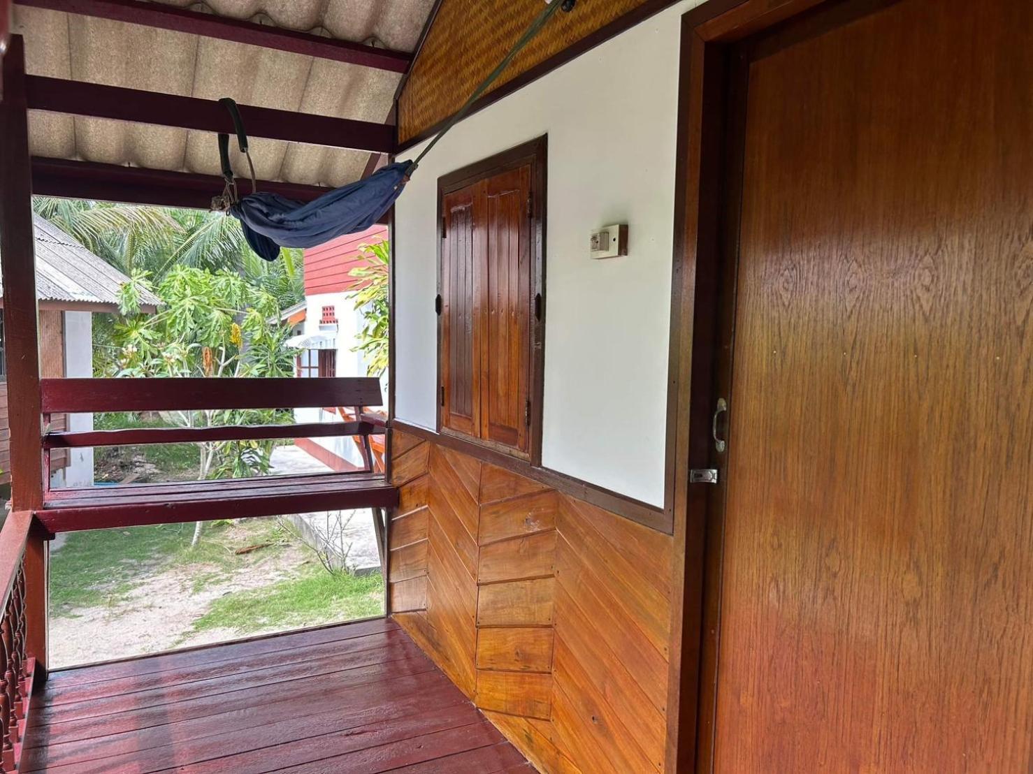 Pinks Bungalow Baan Tai Bagian luar foto
