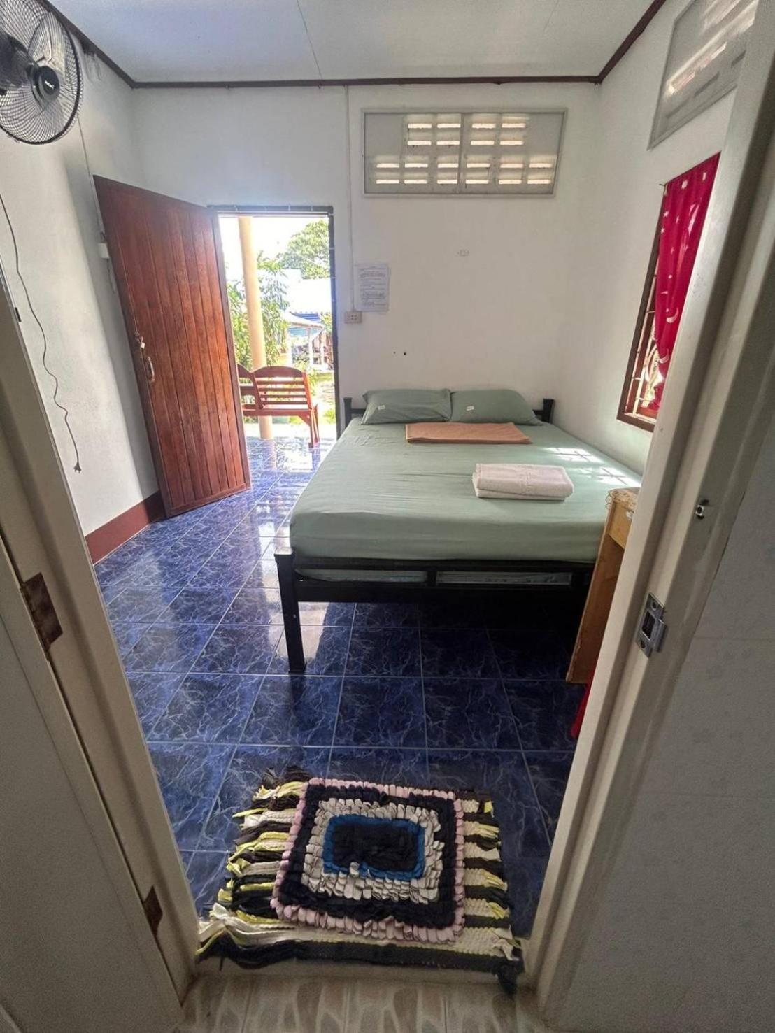 Pinks Bungalow Baan Tai Bagian luar foto