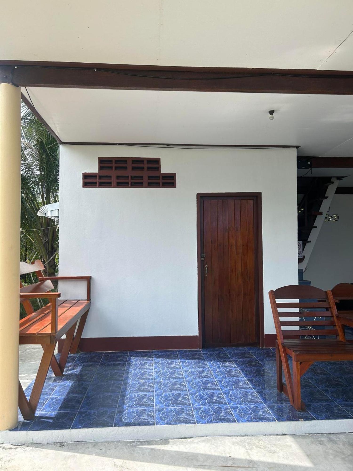 Pinks Bungalow Baan Tai Bagian luar foto