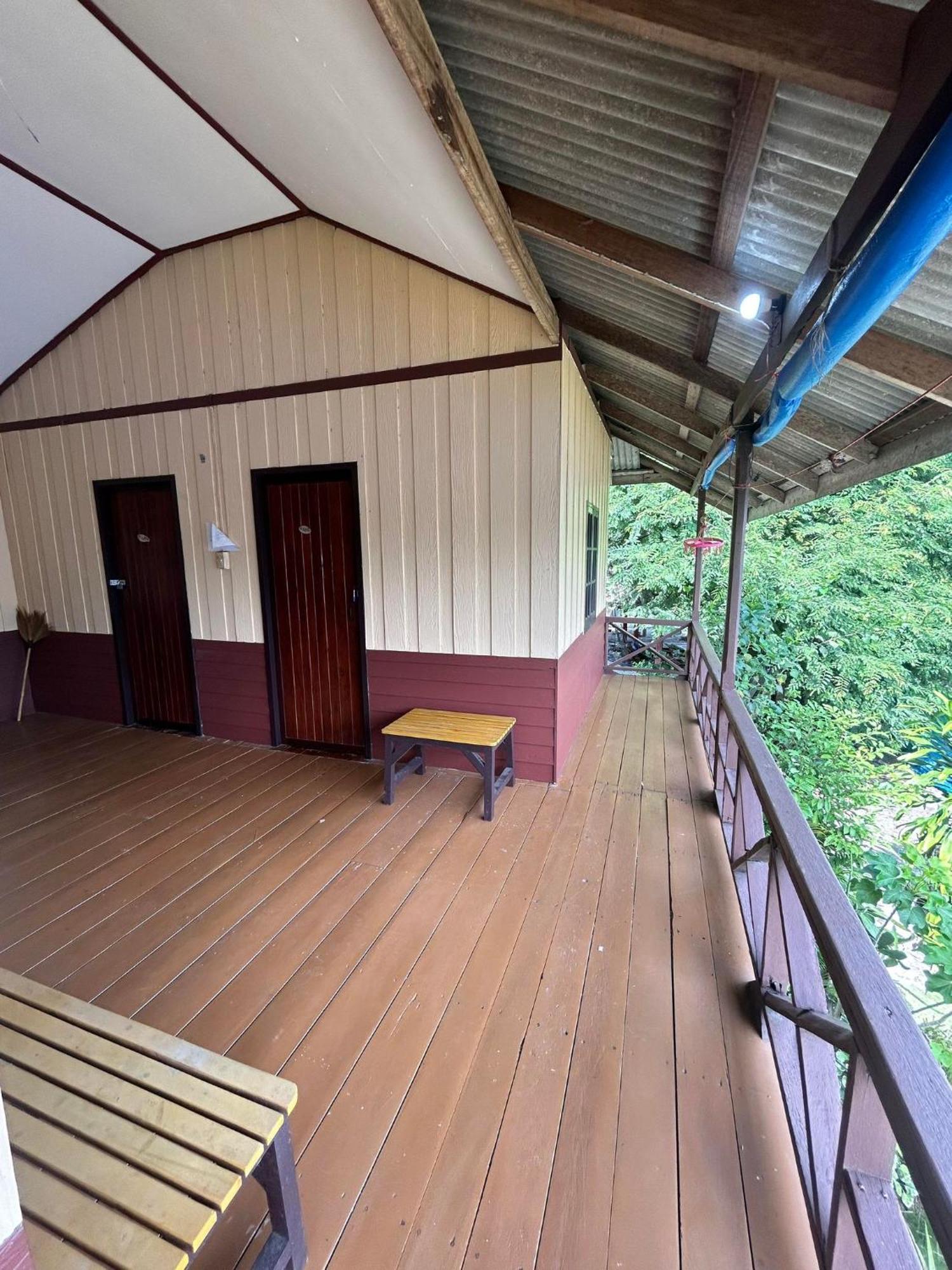 Pinks Bungalow Baan Tai Bagian luar foto