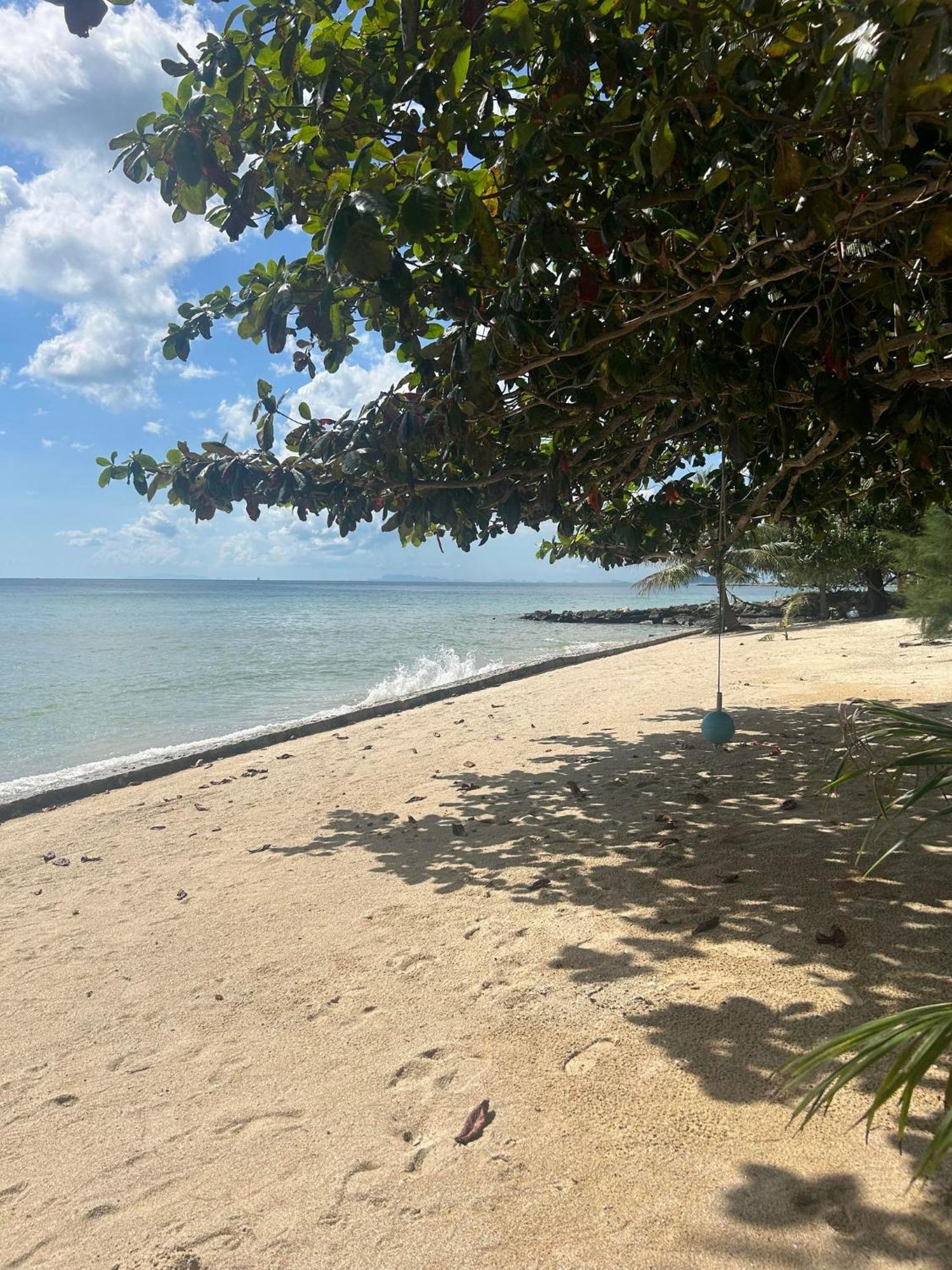 Pinks Bungalow Baan Tai Bagian luar foto